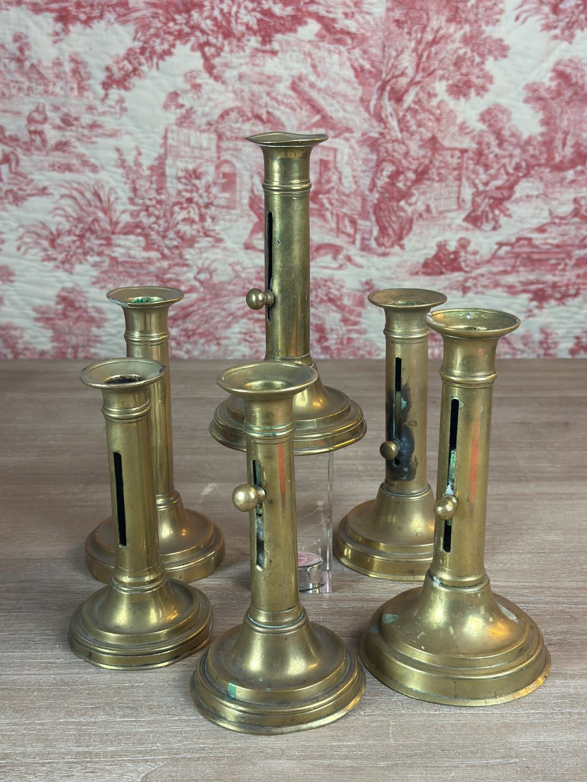 Ancien bougeoir à système XIXe en bronze, lot de six lampe éclairage lumière - Image 1