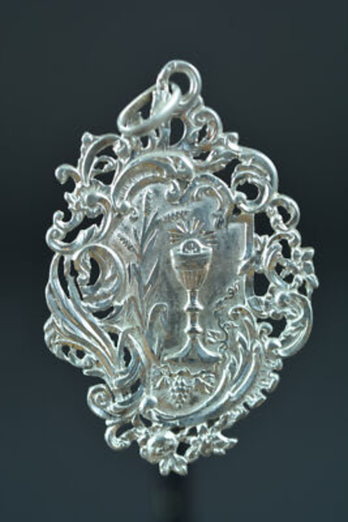 Large Sterling Silver superb Communion Religious Medal French Pendant 1892 - Image 1