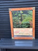 Ancien miroir glace vintage design Otto Schulz cuir clou laiton Boet scandinave - Miniature 4