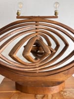 Ancienne lampe monumentale design vintage décorateur architecte bois mobile 1970 - Miniature 14