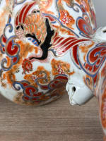 Grand vase ancien porcelaine Kutani Japon pivoine samouraï Shishi Imari X 2 Asie - Miniature 15