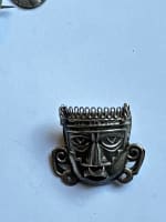 Ancien lot de broche ange Jeanne d'Arc Domremy masque aztèque en argent - Miniature 2