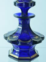 Ancien grand flacon bleu cobalt dorure collection cristal Bohême XIXe - Miniature 2