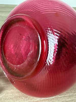 Ancienne aiguière, en cristal, verre couleur framboise renaissance, carafe - Miniature 7