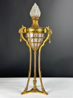 Ancienne grande lampe pétrole bronze Louis XVI béliers chaine parfum athénienne - Miniature 2