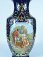 Grand vase ancien porcelaine Limoges Château des Étoiles scène galante Antique - Miniature 3