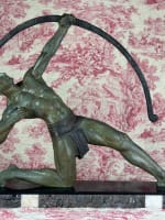 Ancienne sculpture art déco Demeter Chiparus portrait homme archer pat. bronze - Miniature 23