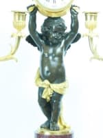 Ancienne pendule signée Henry Dasson bronze doré porphyre amour ange 2 bougeoirs - Miniature 5