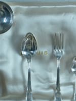 Ancienne ménagère Ercuis couverts Victoria / Contours 37 pièces écrin métal arg. - Miniature 3