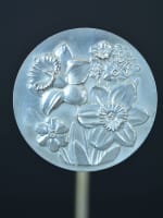 Ancienne broche Art Déco en bronze argenté fleurs signée GV bijou ancien - Miniature 3