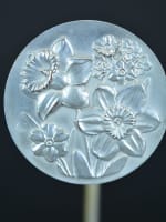 Ancienne broche Art Déco en bronze argenté fleurs signée GV bijou ancien - Miniature 5