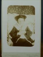 Rare photo ancienne post mortem portrait d'enfant marin Ch. Saulnier Paris XIXe - Miniature 2
