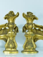 Ancien chenet feu Louis XV rocaille vase bronze doré antique fire dogs Germain - Miniature 1