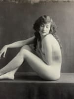 Ancienne photo portrait femme nue attitude atelier artiste assise Art Nouveau - Miniature 2