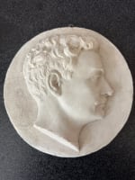 Ancienne sculpture jeune femme portrait profil couple homme France Art Nouveau - Miniature 2