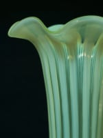 Ancienne tulipe art nouveau lampe Wes Benson verre Ouraline vaseline glass 23 cm - Miniature 5