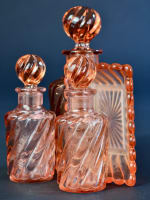 Ancienne garniture cristal de Baccarat rose Bambou porte savon flacon bouchon - Miniature 1