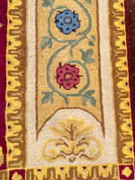 Beau tapis ancien de Savonnerie tenture tapisserie Manufacture Royale de Madrid - Miniature 2