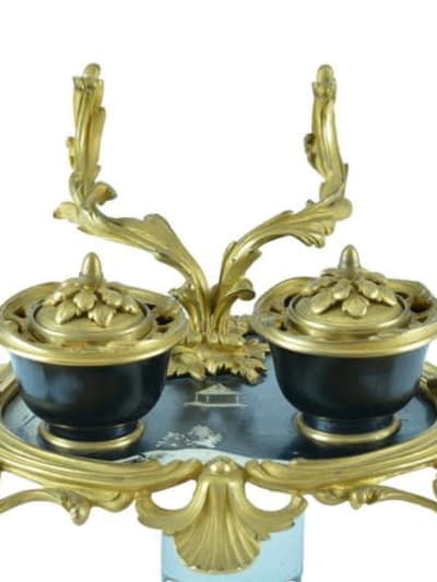 Encrier Louis XV rocaille bronze doré porte plume Millet inkwel François Linke