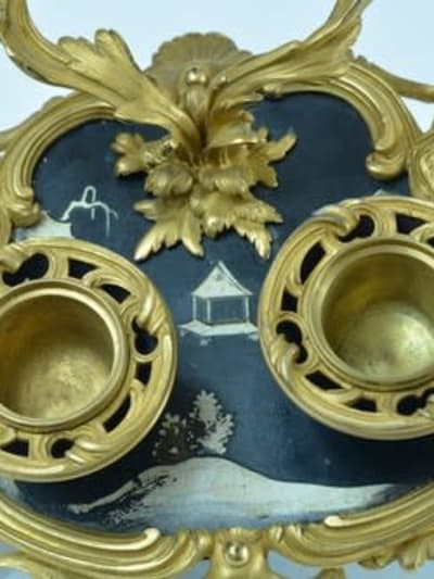 Encrier Louis XV rocaille bronze doré porte plume Millet inkwel François Linke