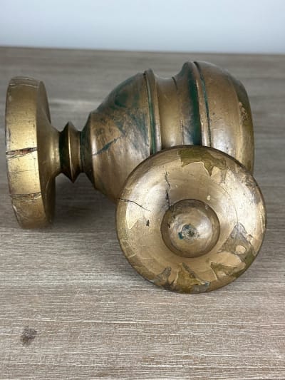 Boite ancienne d'autel votive 18e de communauté en bois sculpté doré couvent