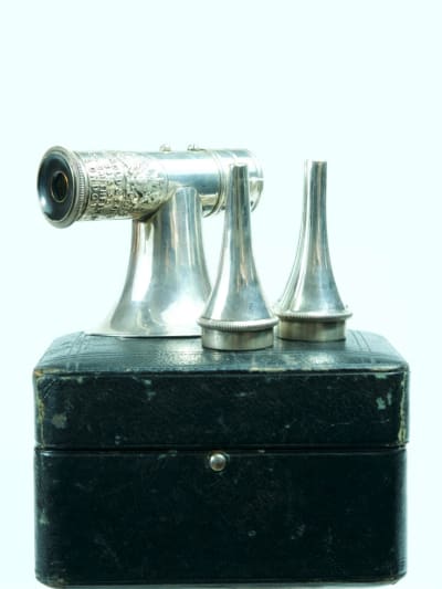 Ancien étui otoscope Arnold & Sons ORL oreille médecine XIXe médical étui