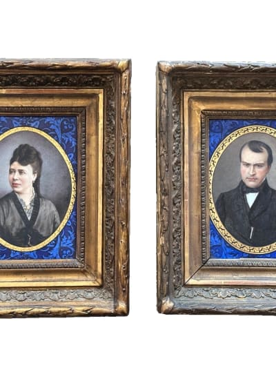 Tableau ancien plaque porcelaine portrait femme homme costume Yvetot Limoges x 2