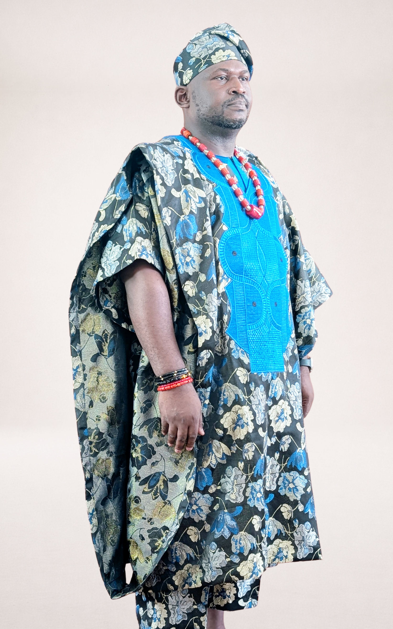 Blue Yoruba Agbada with Flower Patterns - page 1