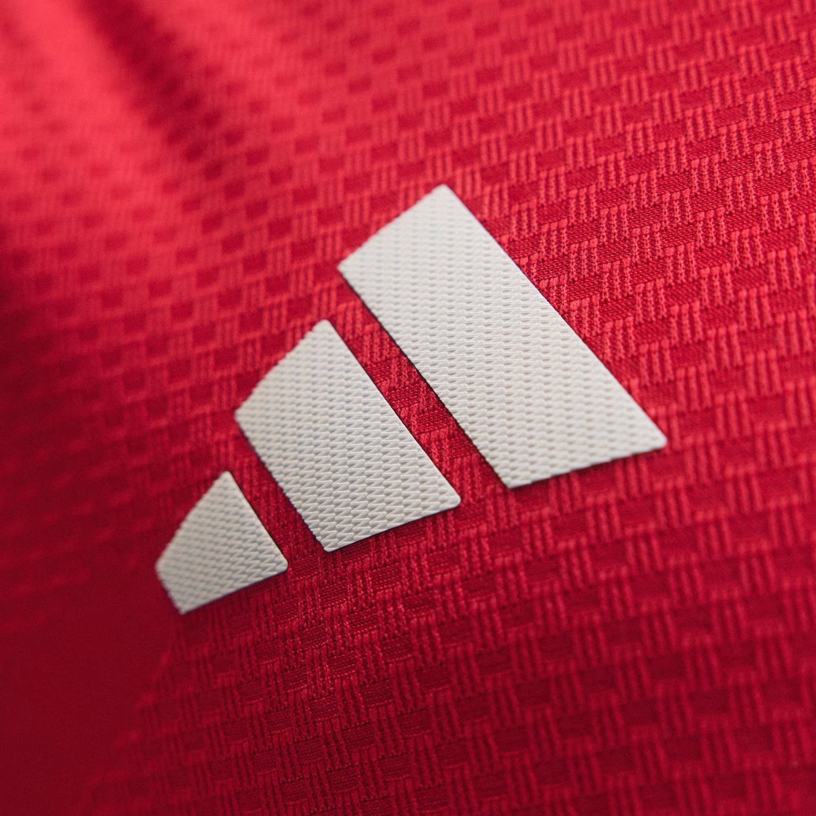 Manchester United Home Player Edition 26-27