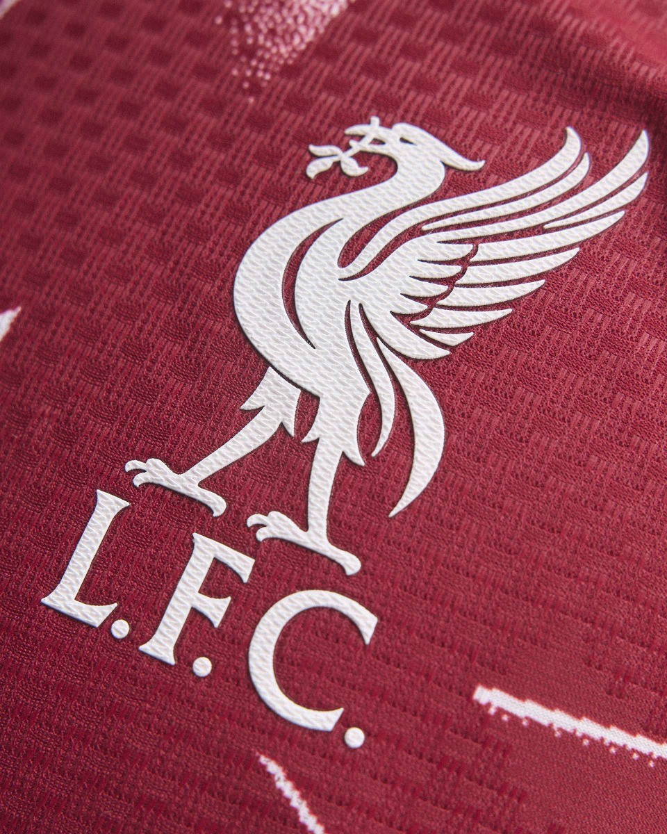 Liverpool FC Home Player Edition 26-27