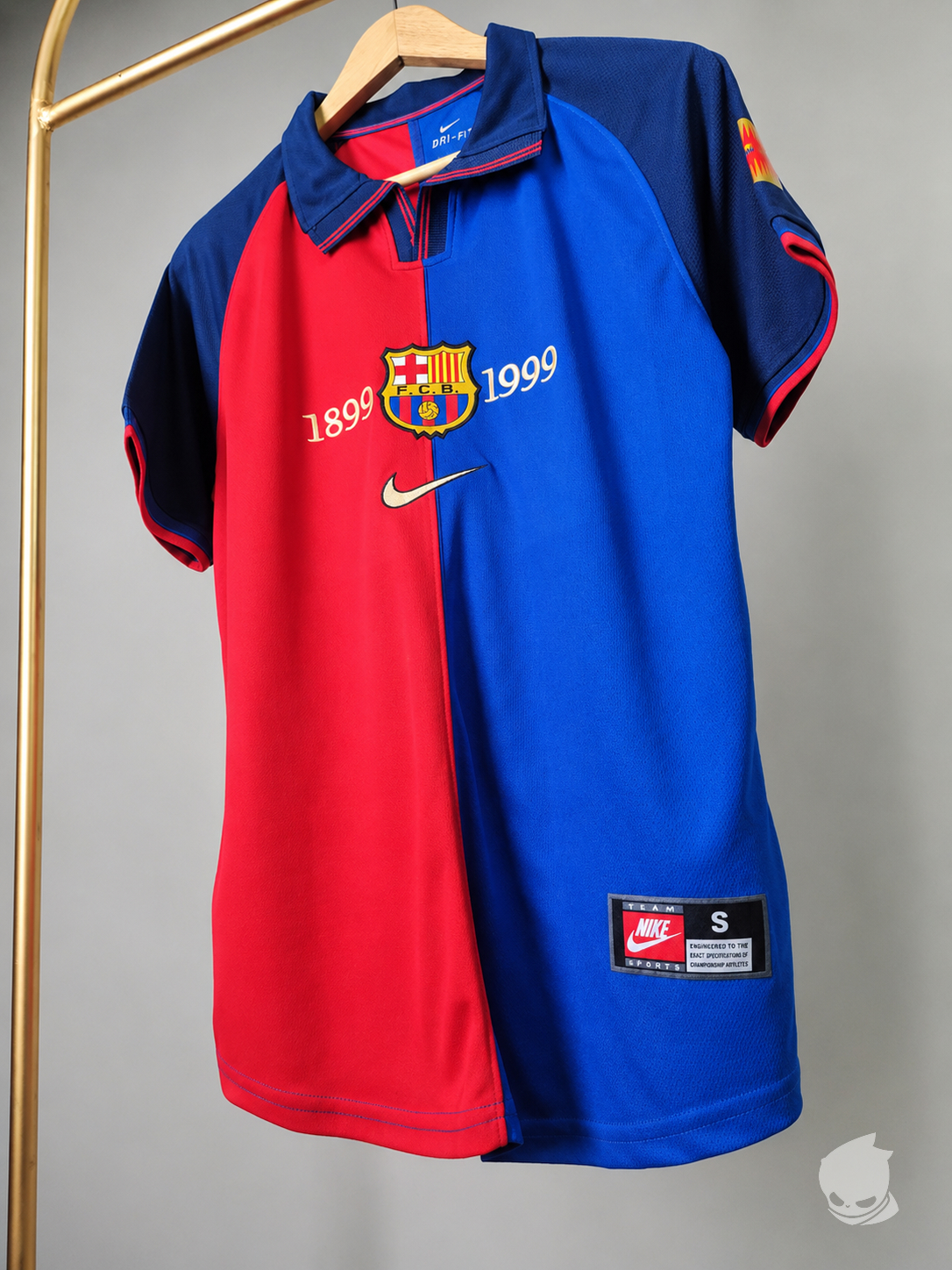 FC Barcelona Home 1999-2000 Retro Kit