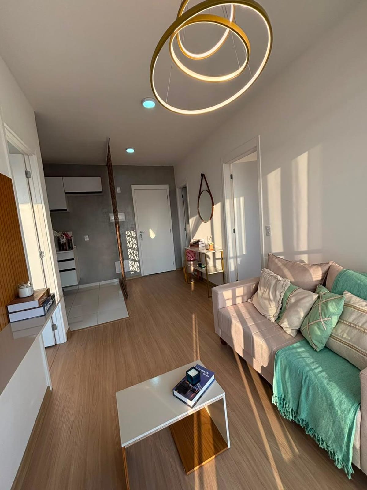 Apartamento a venda em Carapicuiba - Lumini - 44² - 2 Dorms - Vila Sul Americana — apartamento em Vila Sul Americana