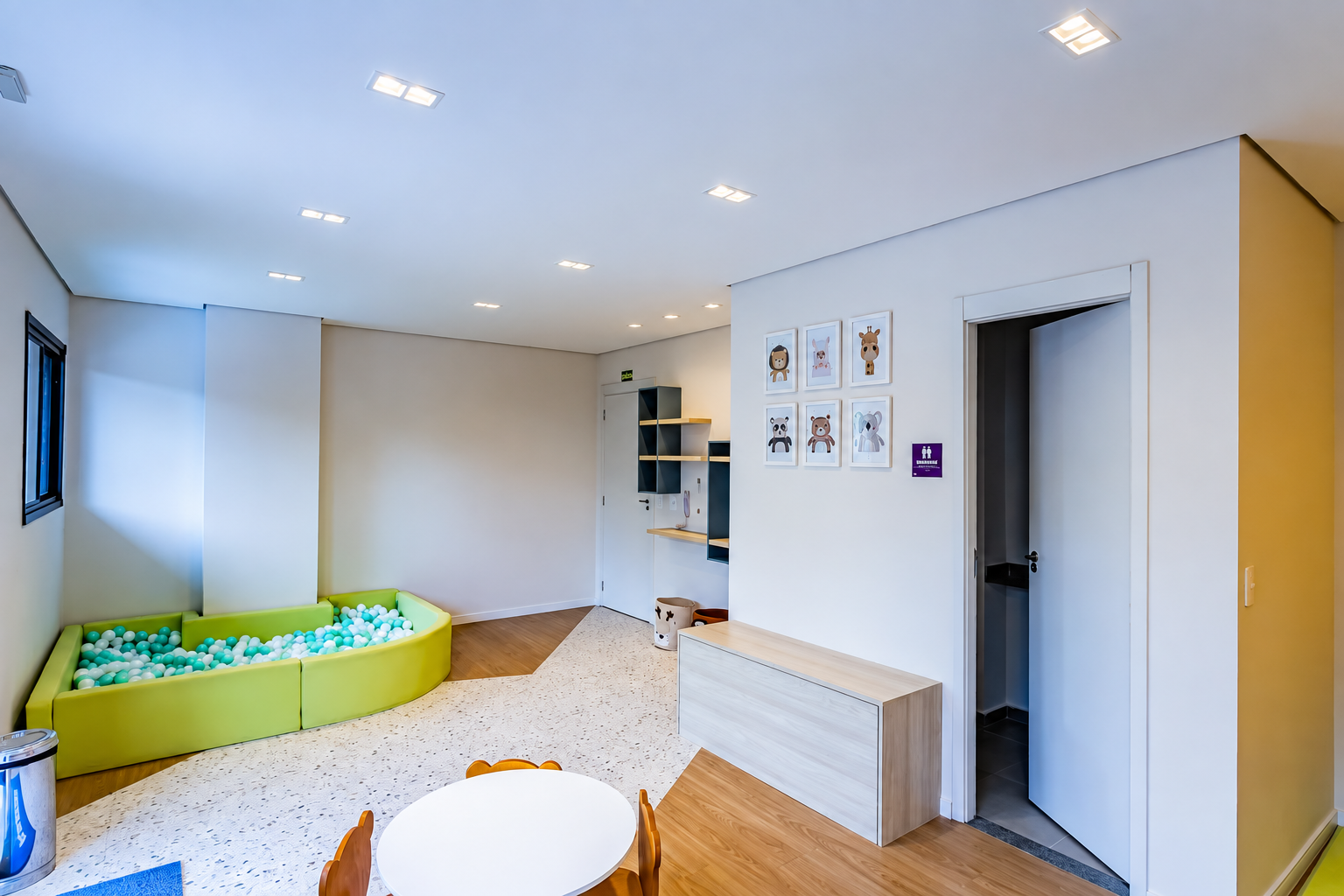 Apartamento para Locação Kazzaz Vila dos Rmédios - 42m² - 2 Dorms em São Paulo – foto 9 de 11