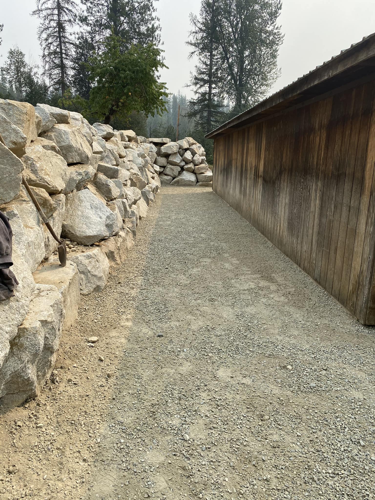 Boulder Retaining Walls — image 14