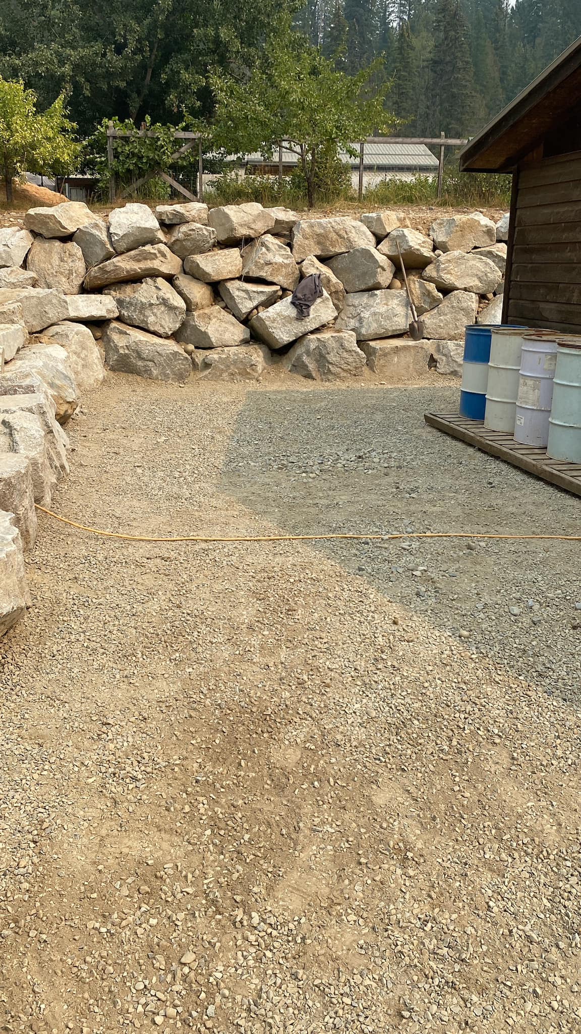 Boulder Retaining Walls — image 4