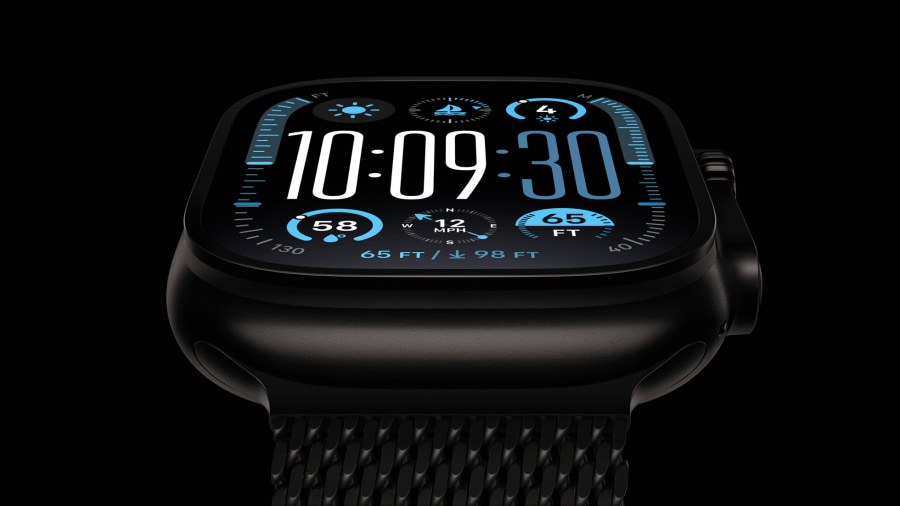 Apple Watch Ultra in black titanium