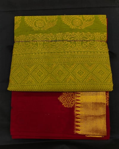 soft silk saree (Ladies Wear)