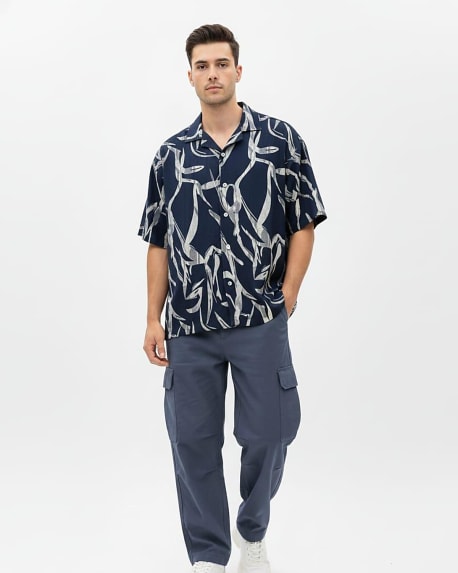 Product: Shirt, Price: Rs 929