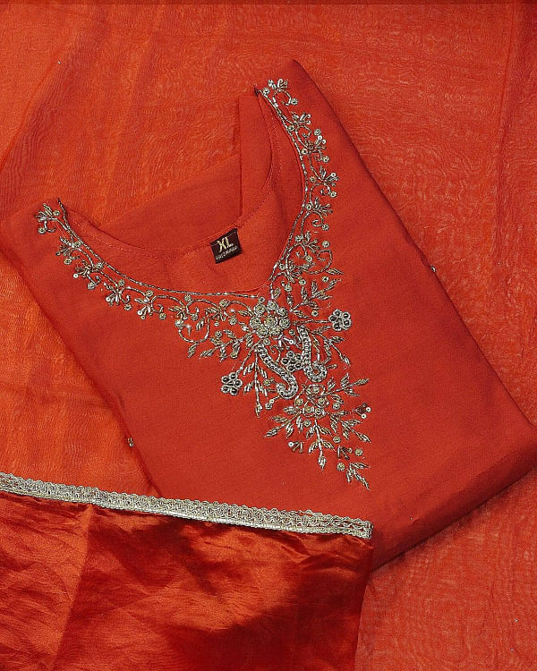 churidhar - Scarlet (Main view)