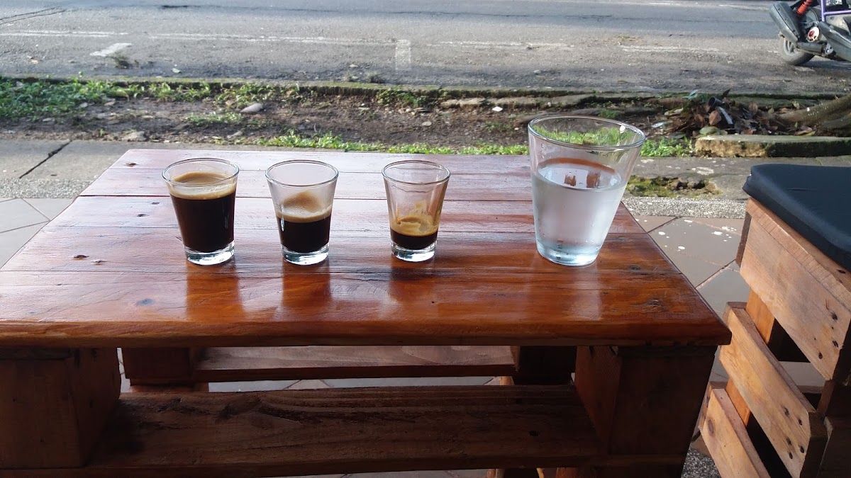 Cafe bar black & white villavicencio