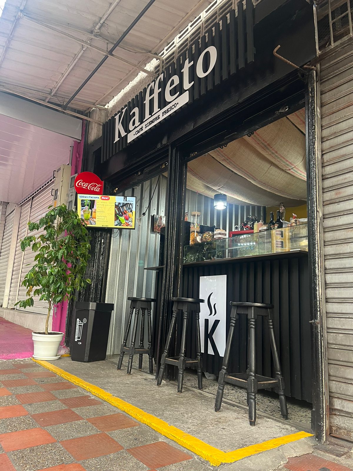 Kaffeto - Café Siempre Fresco