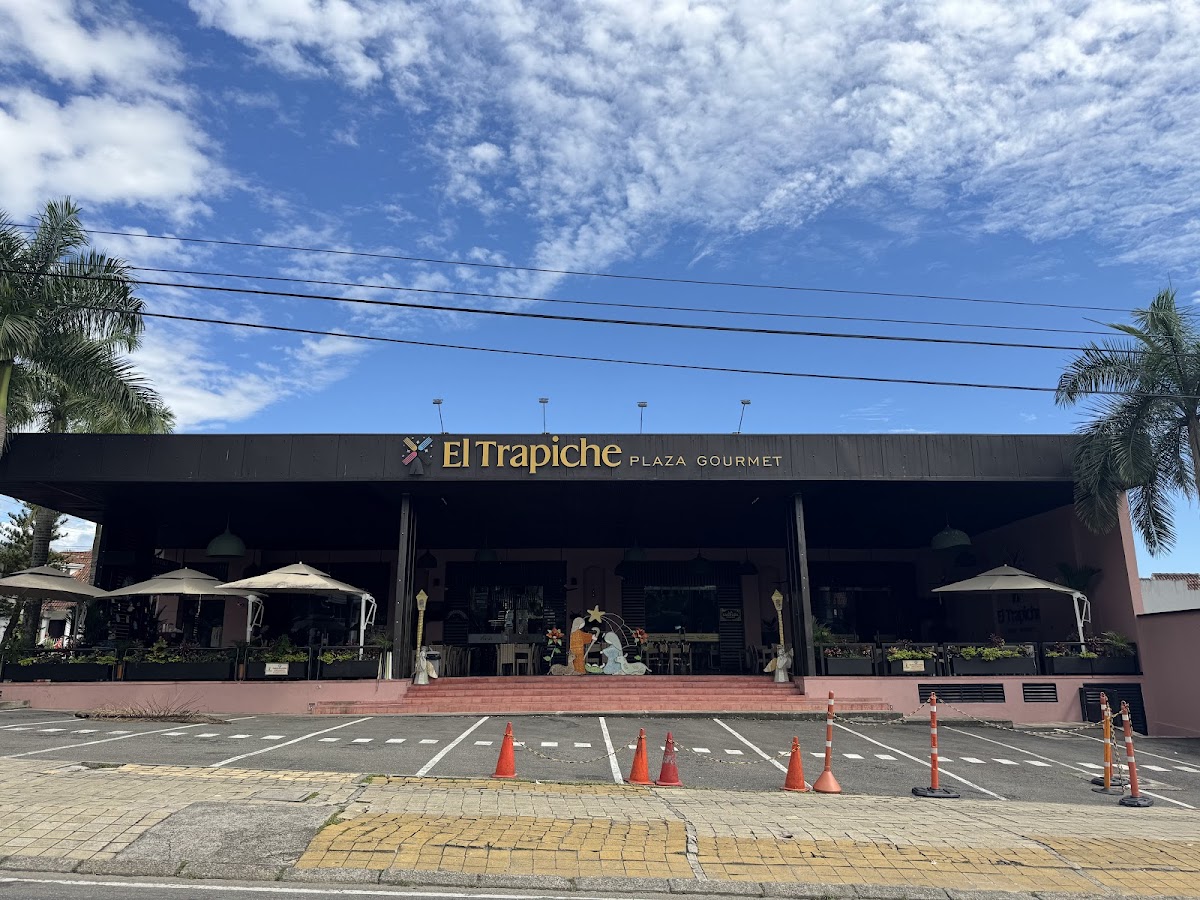El Trapiche Plaza Gourmet