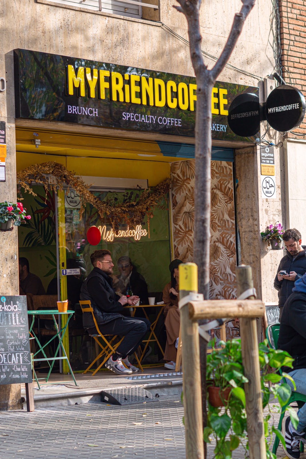 My Friend Coffee Brunch Halal 1