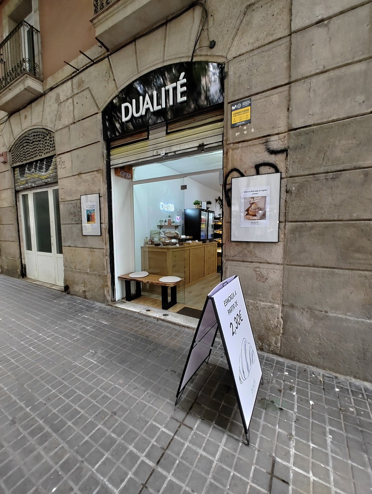 Dualité bakery, good coffe & Matcha 1