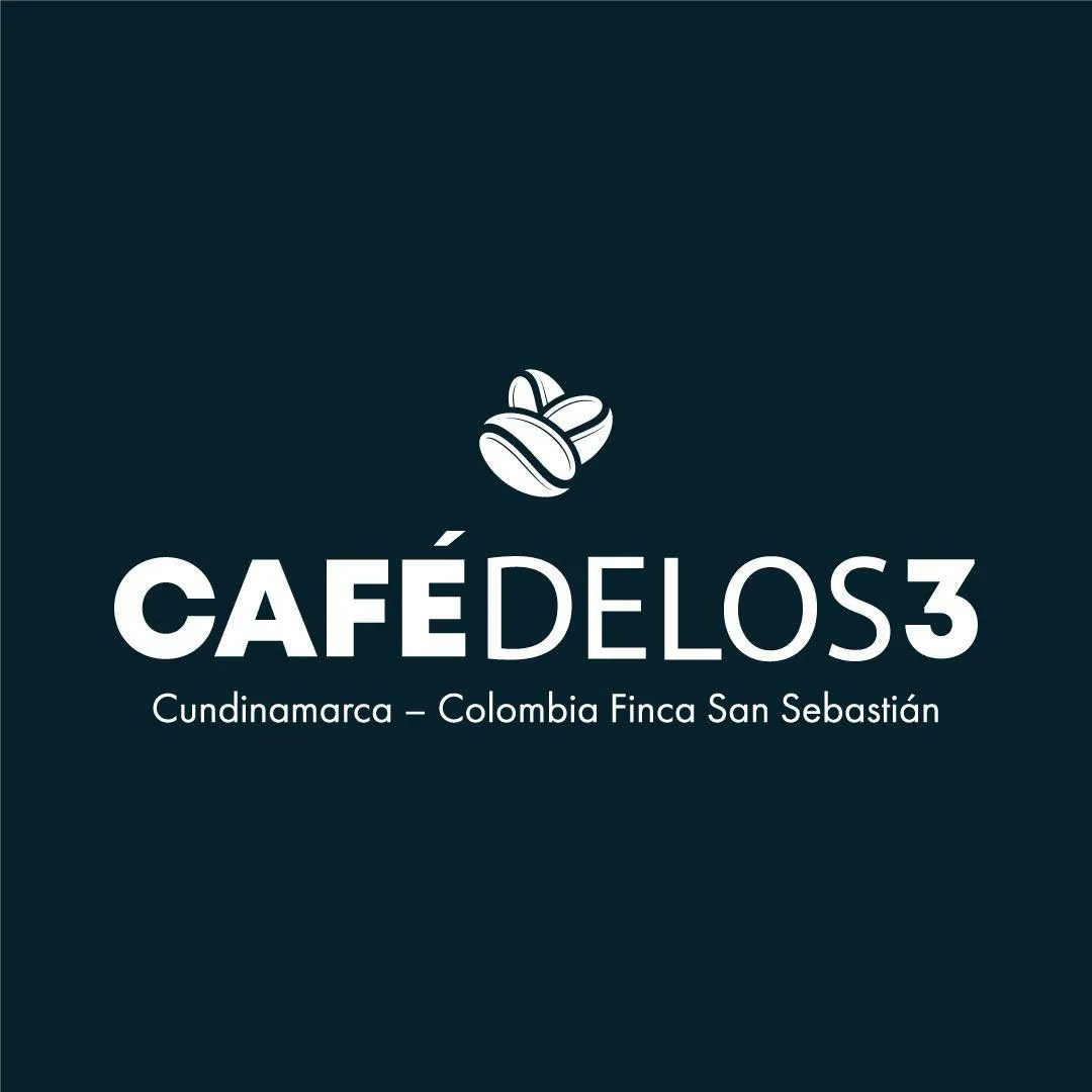 CAFÉ DE LOS 3