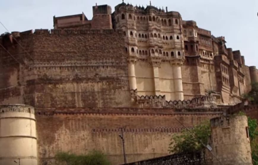 Pushkar Mount Abu Tour By Tempo Traveller