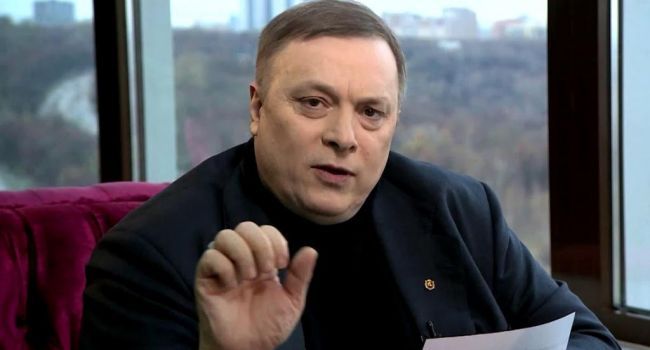 «У многих артистов в их городе есть собственные…»: Одиозный Андрей Разин рассказал о тайном бизнесе Аллы Пугачевой «У многих артистов в их городе есть собственные…»: Одиозный Андрей Разин рассказал о тайном бизнесе Аллы Пугачевой