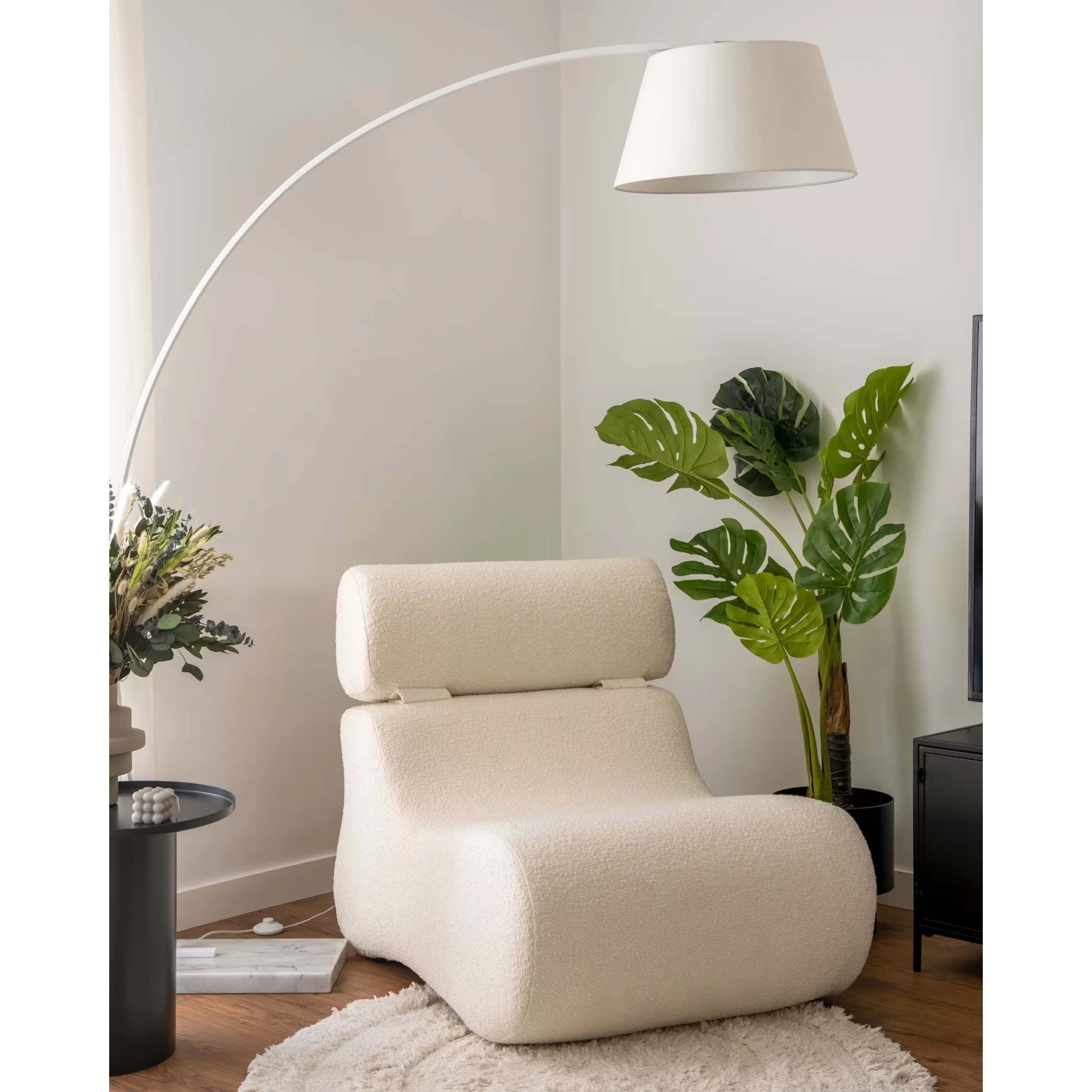 Kave Home Club Armchair