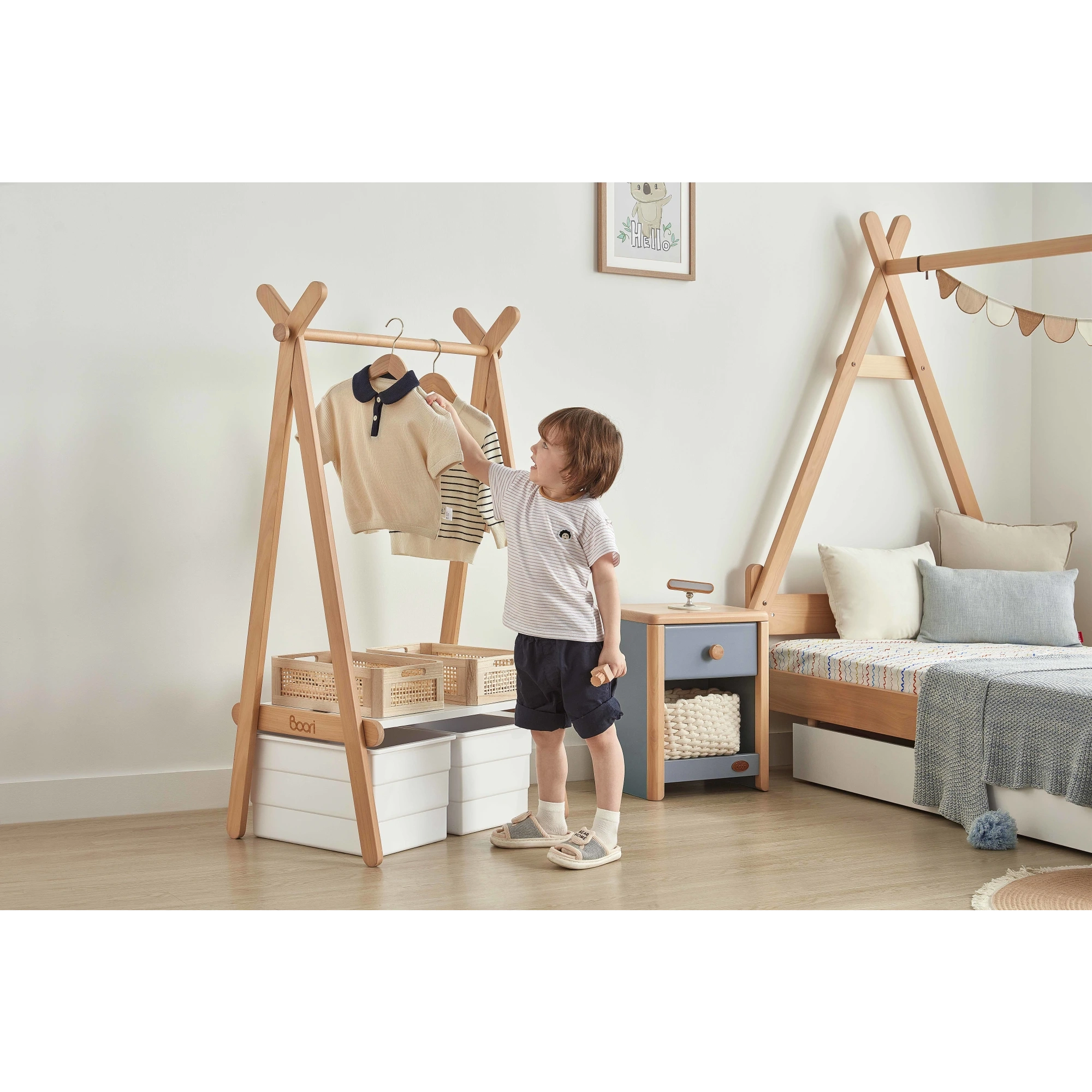 Boori Forest Kids Clothing Rack
