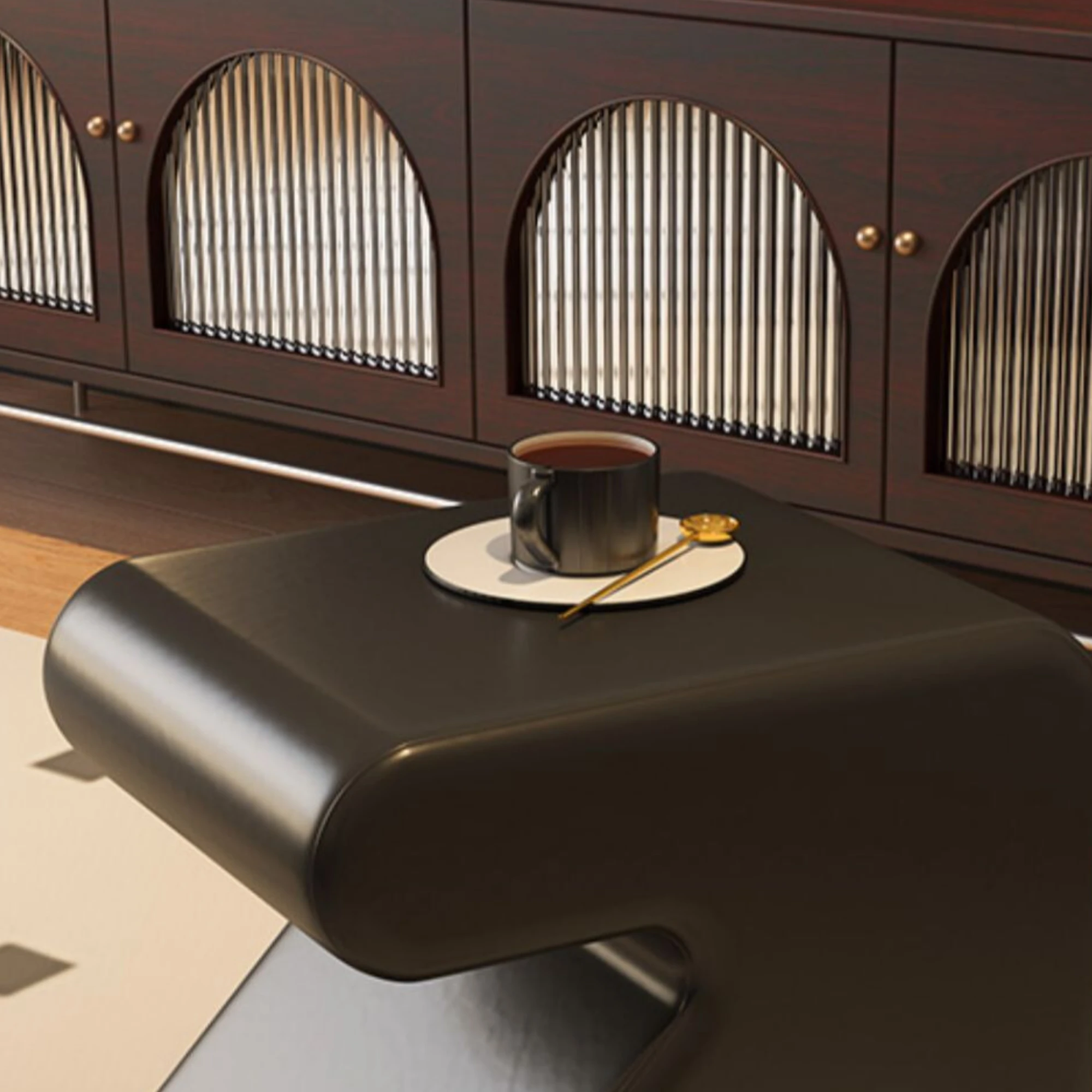 MODE Pivot Arrow Stool